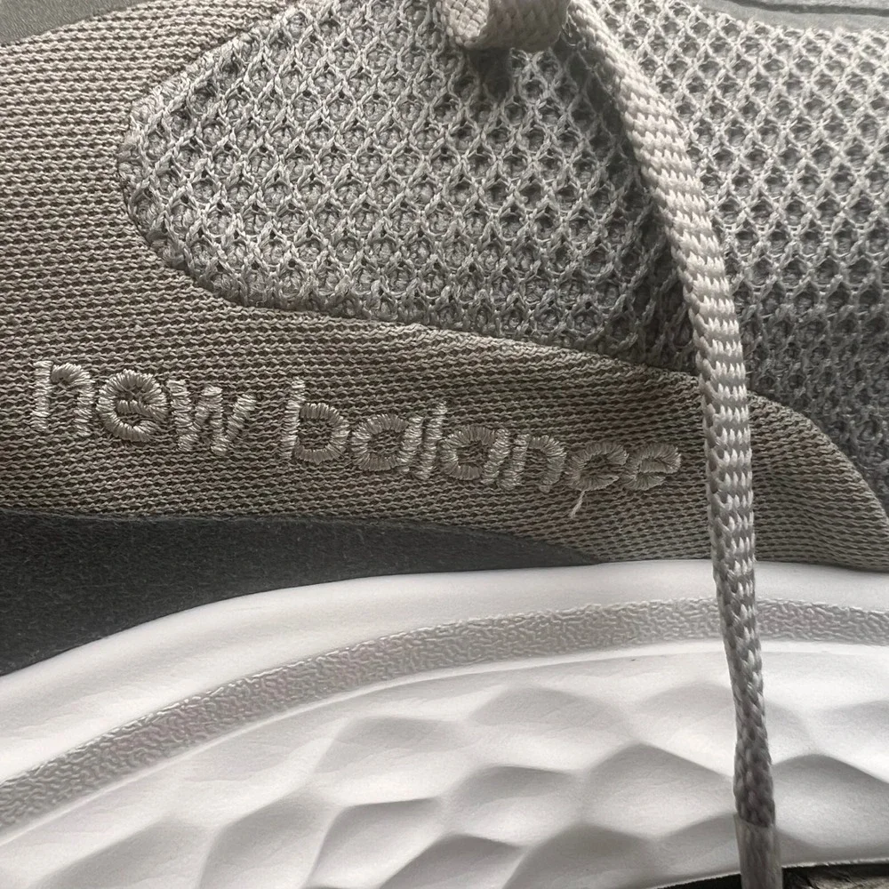 New Balance Running Shoes Fresh Foam Arishi Grey White Athletic Gym size 14